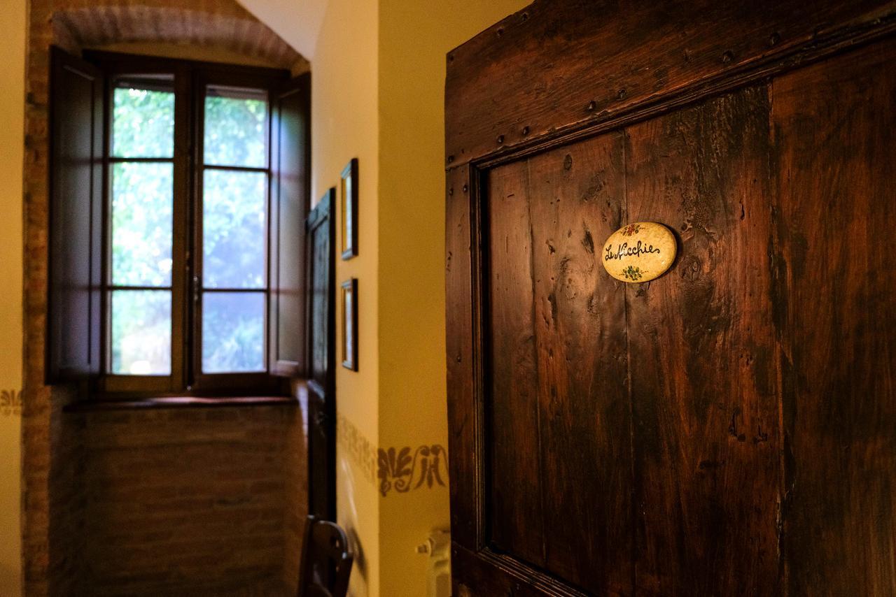 Agriturismo Casale Dei Frontini San Terenziano Buitenkant foto